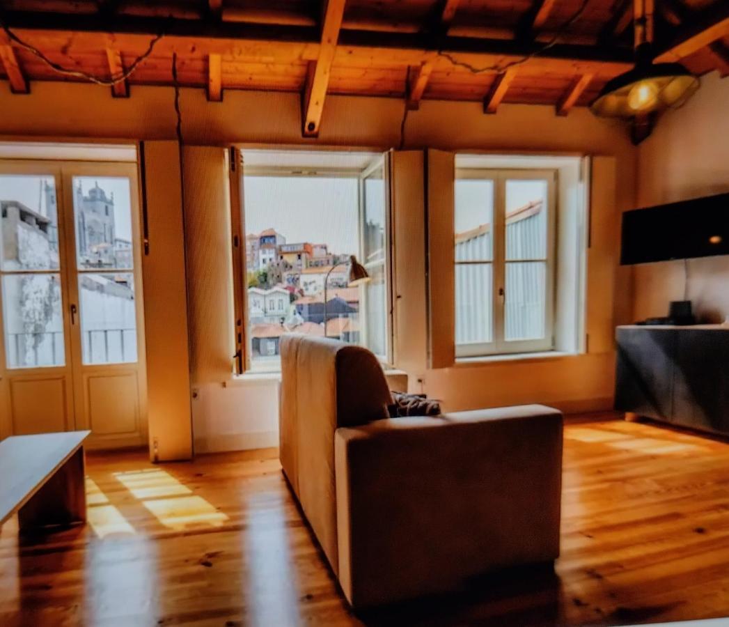 Downtown Rua Flores Apartment *